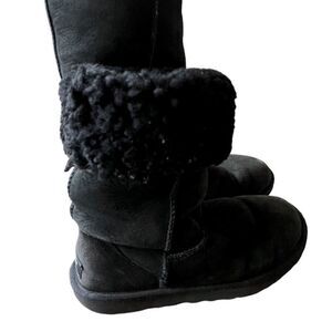 Ugg Women's Classic Tall Black Boots Size 7 S/N 5815